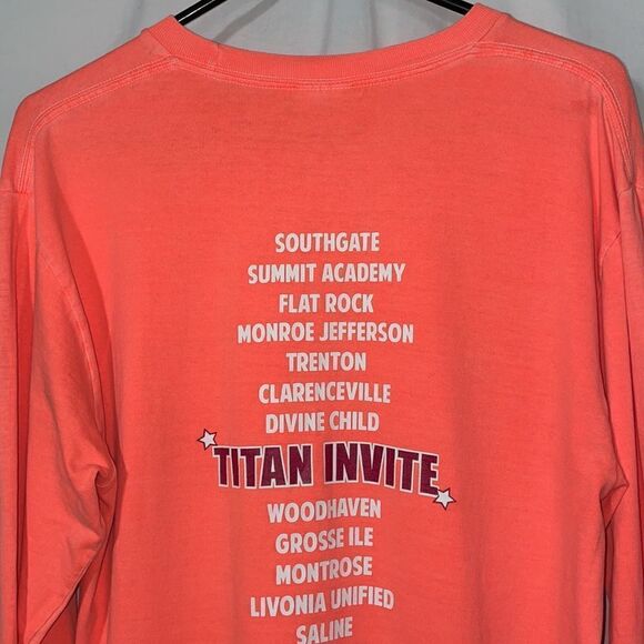 Cheerleading T shirt   - Picture 6 of 9